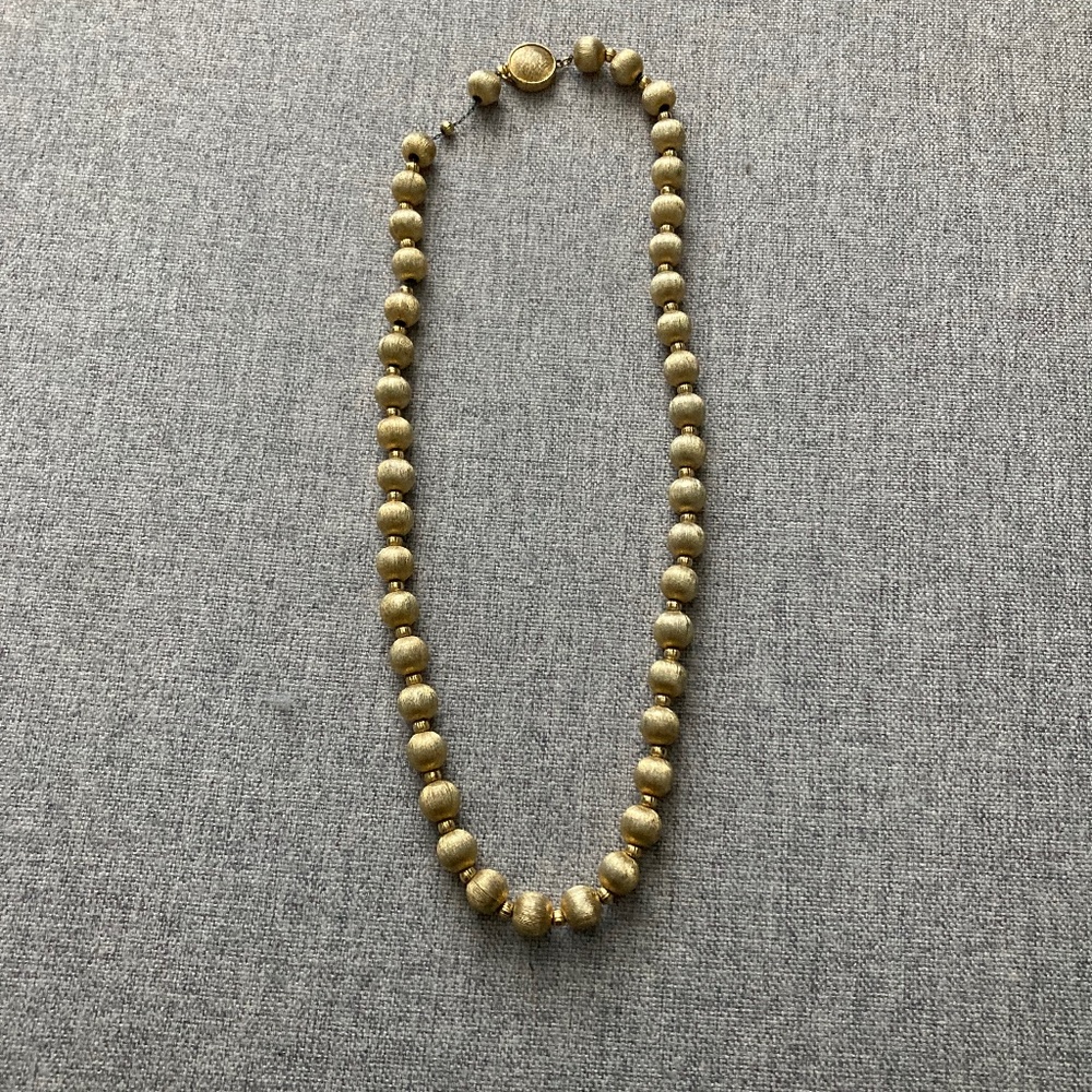 Womens costume jewerly